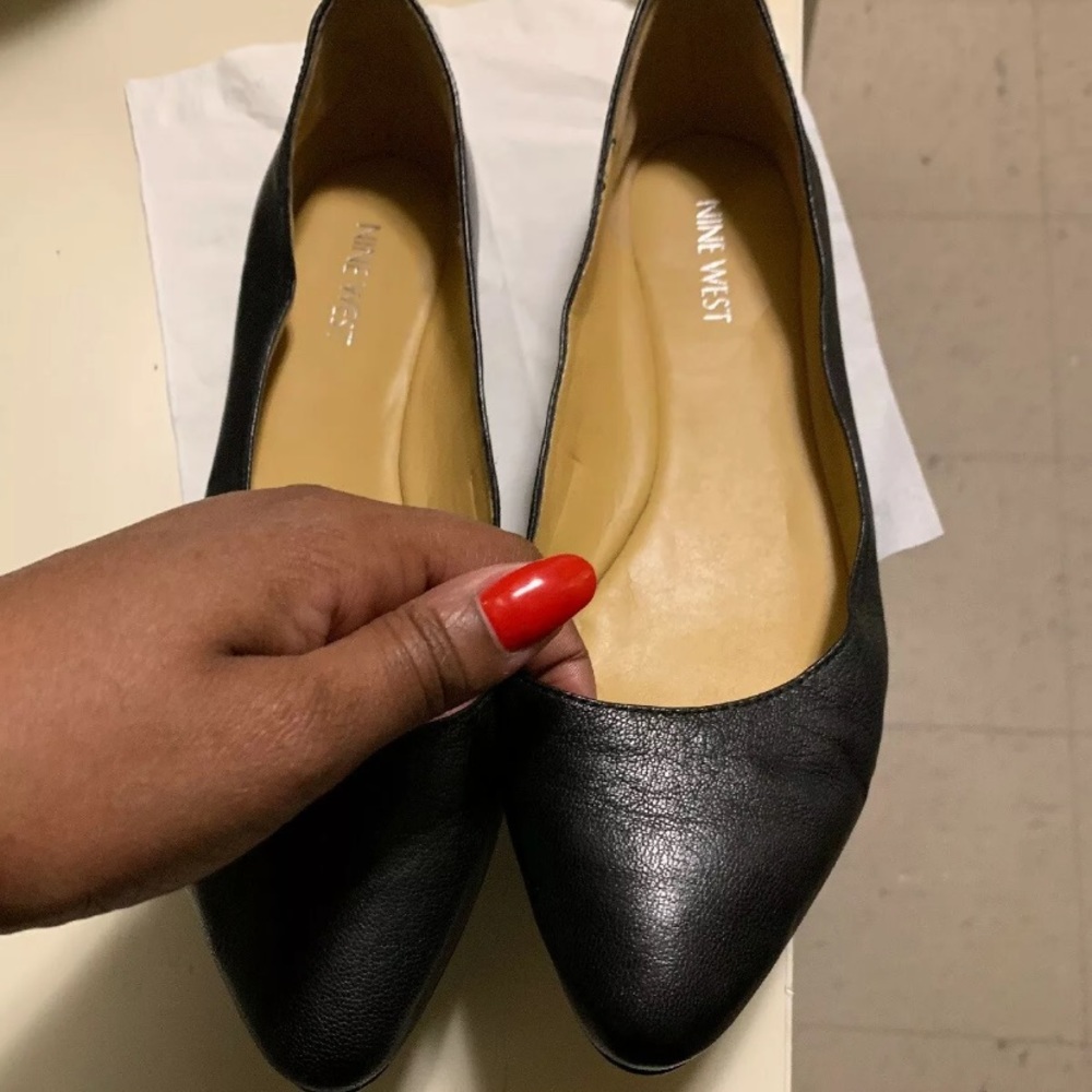 Nine West Black Leather Flats